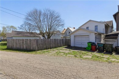 906 Orchard St, Coshocton, OH 43812 - photo 4