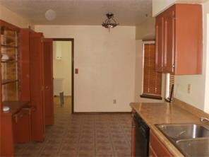 1847 Jack Nicklaus Dr, El Paso, TX 79935 - photo 5