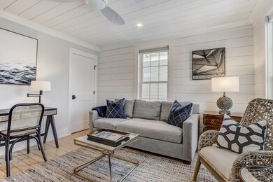 35 Bromfield St unit D, Newburyport, MA 01950 - photo 6