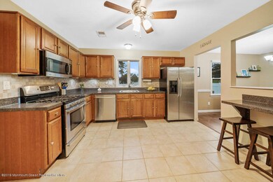 265 Linden Ave, North Middletown, NJ 07748 - photo 3