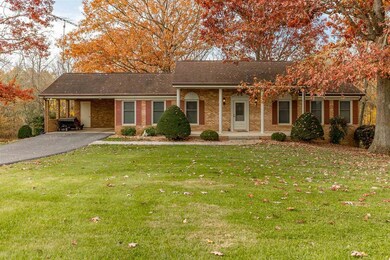 217 Parkins Ln, Verona, VA 24482 - photo 2