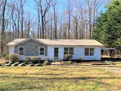 138 Independence Loop, Statesville, NC 28625 - photo 2