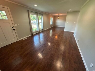 516 E Brumfield Ave, Princeton, IN 47670 - photo 7