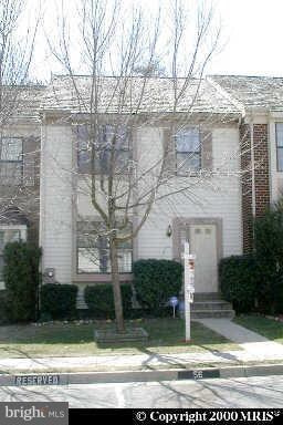8252 Northview Ct, Laurel, MD 20707 - photo 2