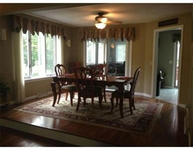 105 Clearwater Cir, Ludlow, MA 01056 - photo 4