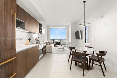 Natiivo Miami unit 5104, Miami, FL 33132 - photo 6