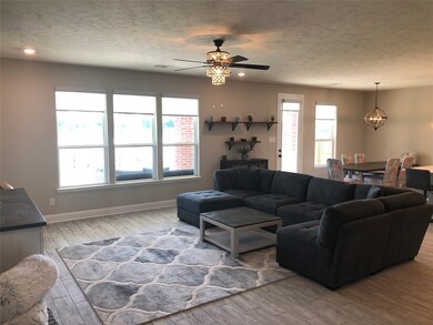 3803 Eastbury Ln, Pearland, TX 77584 - photo 4