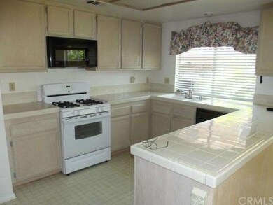 Modern Chefs Kitchen
