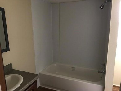 1620 E Reno Rd unit 16, Azle, TX 76020 - photo 4