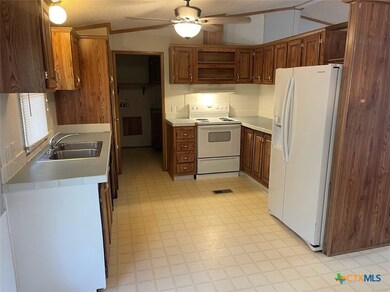 621 Buck Trail, Canyon Lake, TX 78133 - photo 6