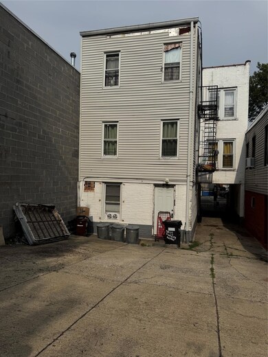 3015 Paulding Ave, Bronx, NY 10469 - photo 7
