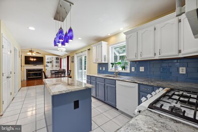 9240 Matthew Dr, Manassas Park, VA 20111 - photo 4