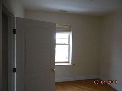 2819 W Rosemont Ave unit 2, Chicago, IL 60659 - photo 2