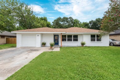 119 E Janisch Rd, Houston, TX 77022 - photo 2