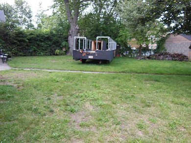 21 Grosvenor Ave, Providence, RI 02908 - photo 5