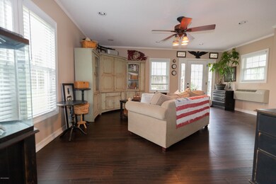 422 Wolf Laurel Ct, Jacksonville, NC 28546 - photo 6