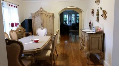 6137 N Mozart St, Chicago, IL 60659 - photo 6