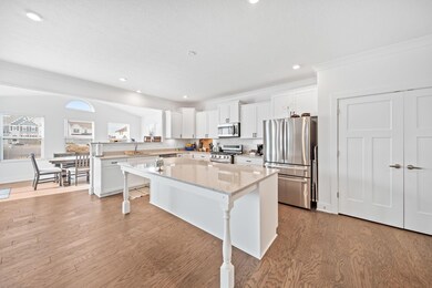 507 Walker Pointe Dr, Commercial Point, OH 43116 - photo 6