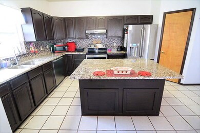 1081 Mimosa Ave, Alamogordo, NM 88310 - photo 6