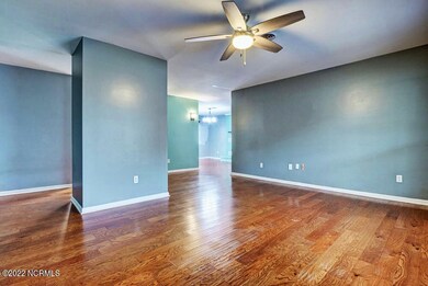 211 Linwood Dr, Jacksonville, NC 28546 - photo 4