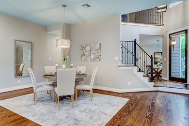 638 E 6th 1/2 St, Houston, TX 77007 - photo 7