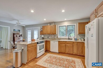 63 May Apple Ln, Nellysford, VA 22958 - photo 5