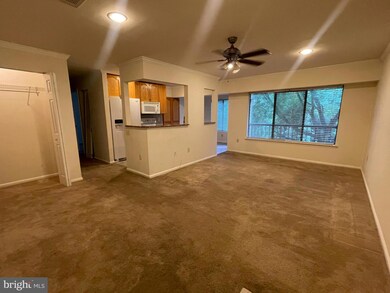 9564 Cannoneer Ct unit 202, Manassas, VA 20110 - photo 2
