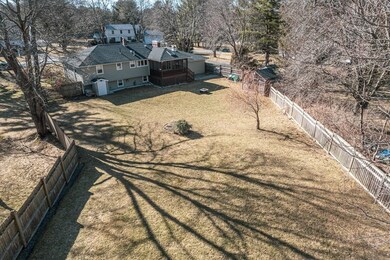 2 Sweetbriar Ln, Andover, MA 01810 - photo 4