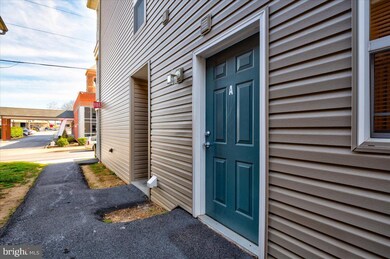 36 S Church St unit C, Waynesboro, PA 17268 - photo 3