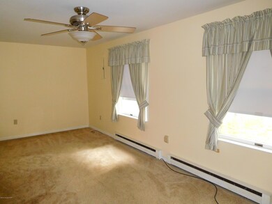 2152 Eagle Path, Bushkill, PA 18324 - photo 6