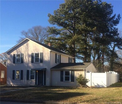 1703 Lee St, West Point, VA 23181 - photo 2