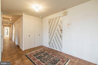 The Trianon unit 703, Bala Cynwyd, PA 19004 - photo 2