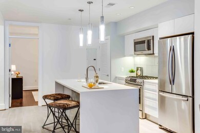 1252 Wisconsin Ave NW unit 202, Washington, DC 20007 - photo 2