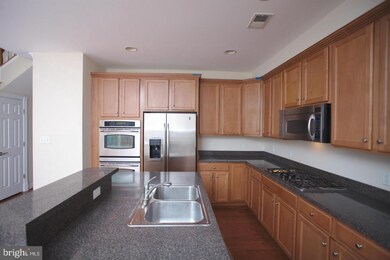 2711 Celestial Dr, Woodbridge, VA 22191 - photo 4