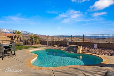 7-web-or-mls-1010 N Mountainside Ave-24