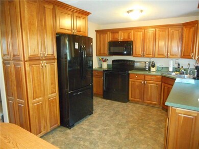 Kitchen: Whip up a quick snack or prepare a gourme
