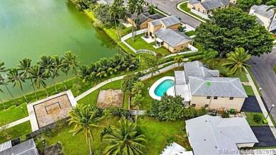 7130 SW 41st Ct, Davie, FL 33314 - photo 2