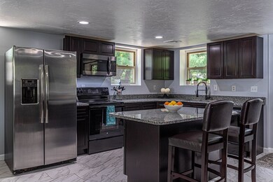 35 Longedge Rd, Clinton, MA 01510 - photo 6