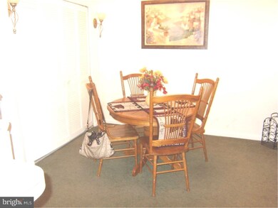 43011 Bennett Place unit 6, Southampton, PA 18966 - photo 5