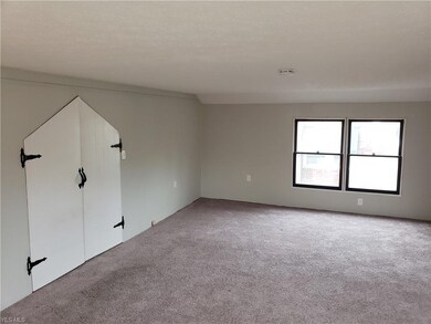 2031 E 224th St, Euclid, OH 44117 - photo 6