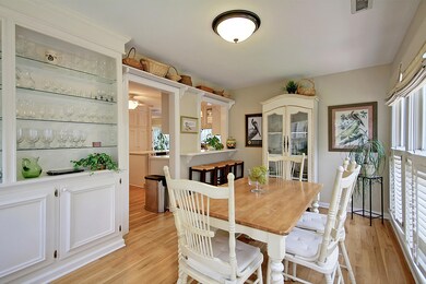 Breakfast Room