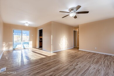 1400 Davis St, Jacksonville, NC 28540 - photo 7