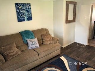 1368 Colorado Ave, Logan, OH 43138 - photo 5