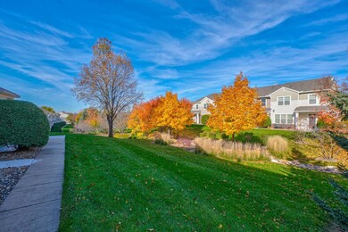 3352 Hazel Trail unit E, Woodbury, MN 55129 - photo 3