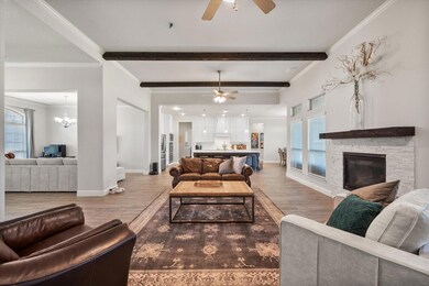 6033 Glenwood Dr, Joshua, TX 76058 - photo 4