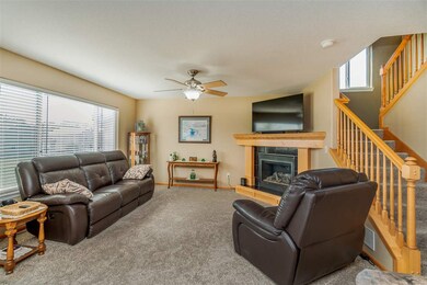 4922 Millenium Dr, Cedar Falls, IA 50613 - photo 5