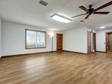 207 Cr 8201 (Shields Dr ), Nacogdoches, TX 75964 - photo 6