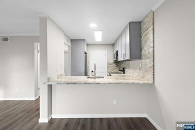 690 New Jersey 23 unit 2274, Wayne, NJ 07470 - photo 3