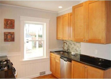 107 Commonwealth Ave, Worcester, MA 01604 - photo 3