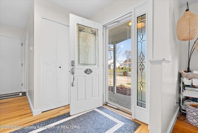 2123 Cogswell Dr, Lansing, MI 48906 - photo 4